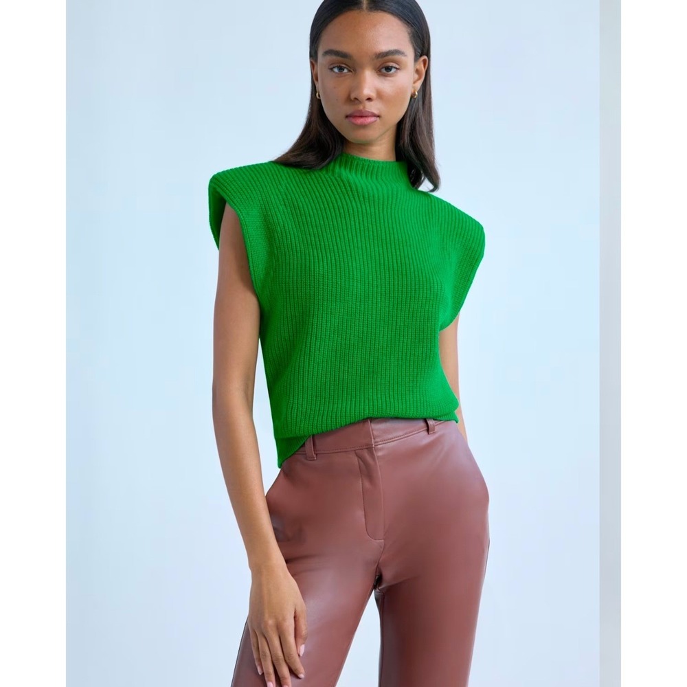 Babaton Aritzia Hazlitt Green Merino Wool Shoulder Pads Mock Neck Sweater Vest M